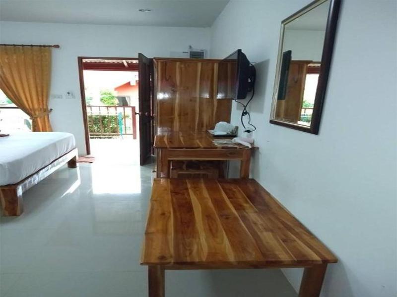 Lanta Cottage
