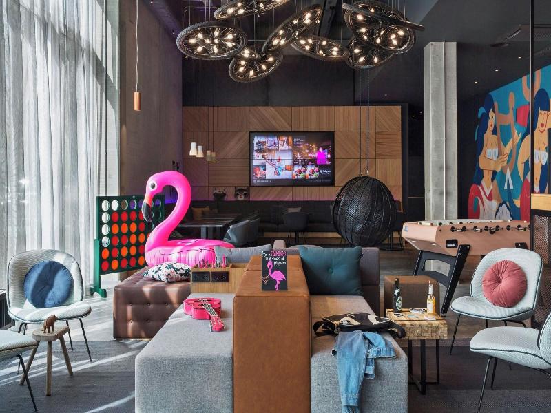 Moxy Copenhagen Sydhavnen image