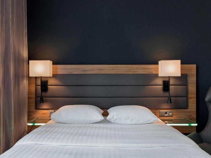 Moxy Copenhagen Sydhavnen image