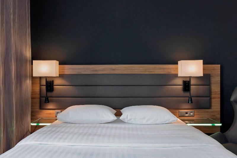Moxy Copenhagen Sydhavnen image