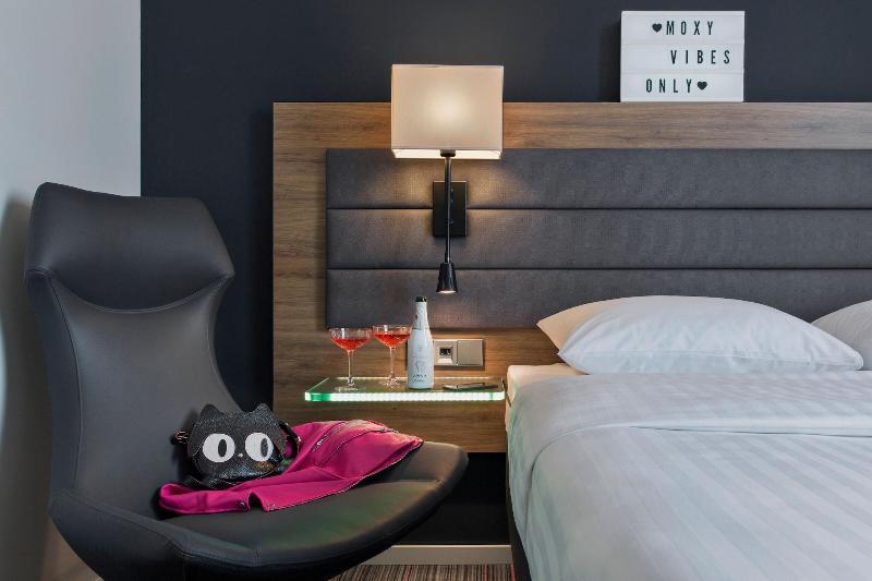 Moxy Copenhagen Sydhavnen image