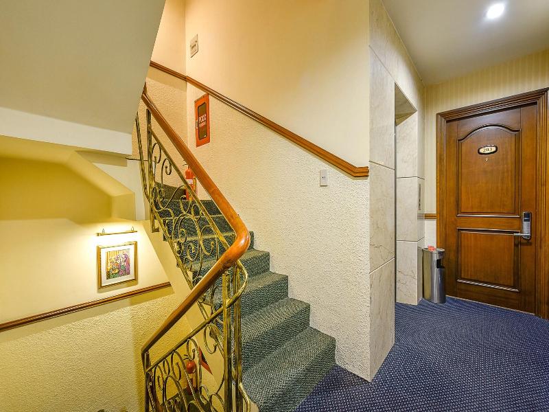 Boutique Garden Hotel image