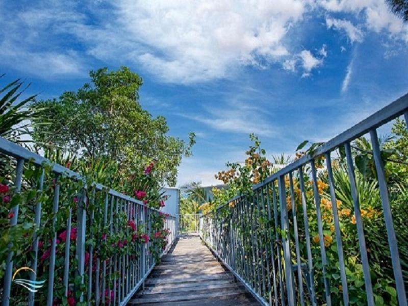 Casa Marina Resort image