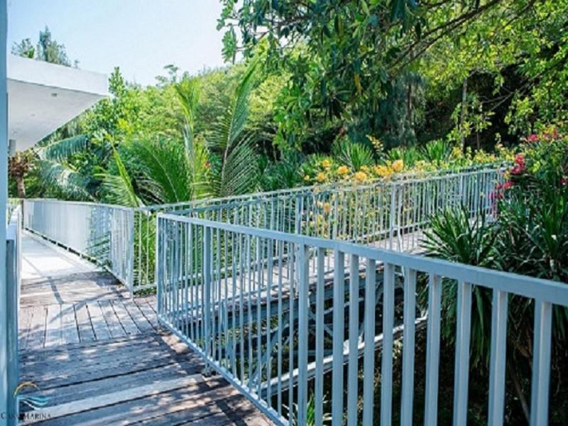 Casa Marina Resort image