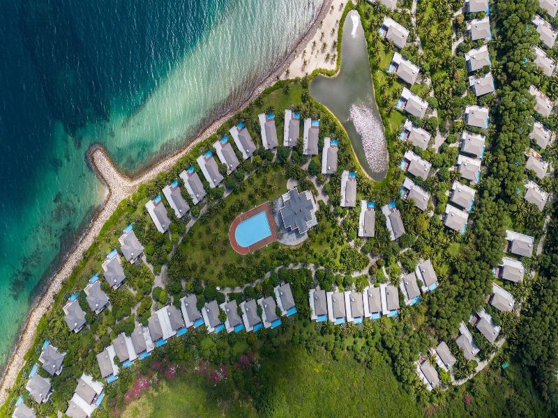 Nha Trang Marriott Resort & Spa, Hon Tre Island image