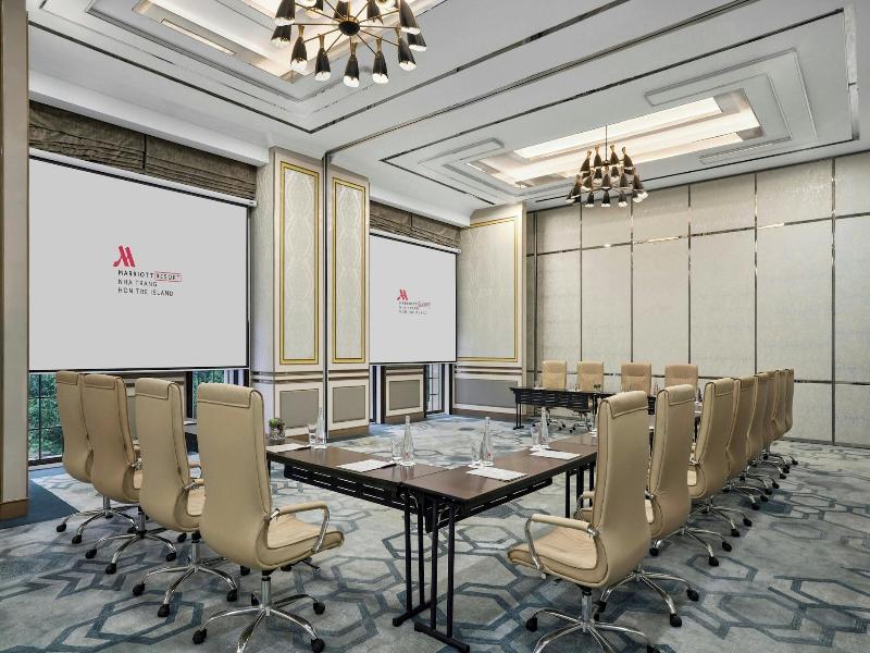 Nha Trang Marriott Resort & Spa, Hon Tre Island image