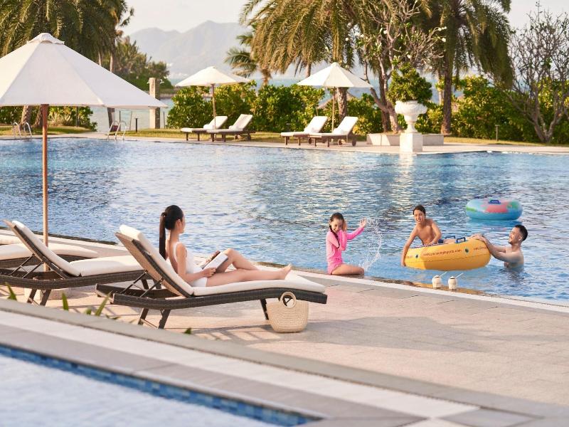 Nha Trang Marriott Resort & Spa, Hon Tre Island image