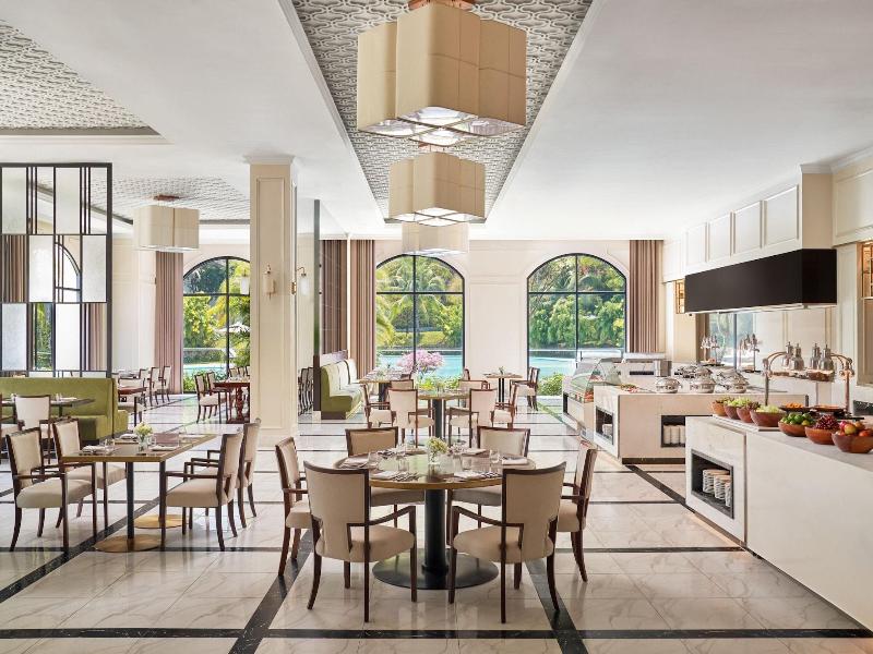 Nha Trang Marriott Resort & Spa, Hon Tre Island image
