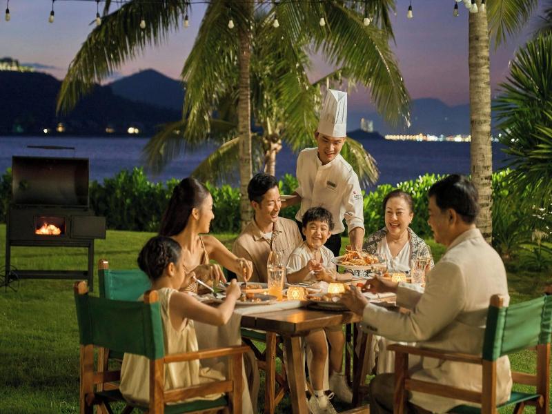 Nha Trang Marriott Resort & Spa, Hon Tre Island image