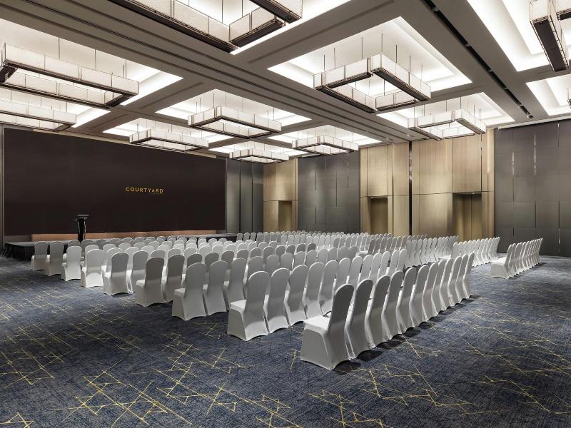 Courtyard By Marriott Shenzhen Northwest image