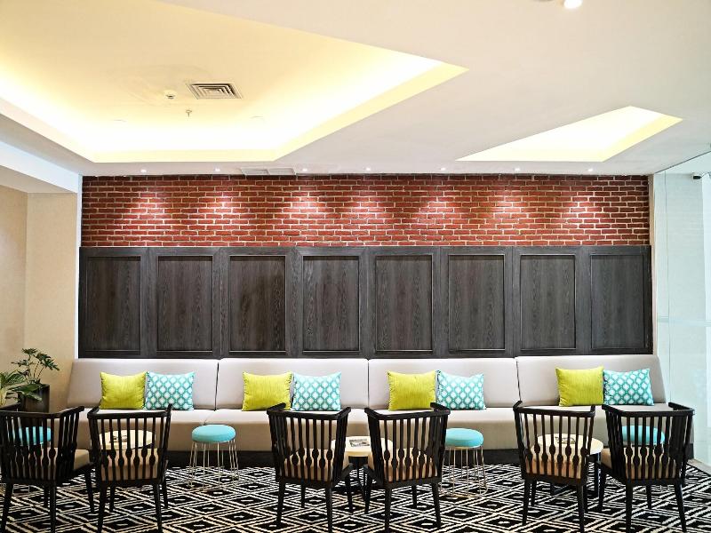 PALM PARK Hotel Surabaya image