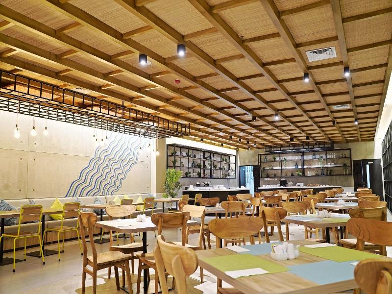PALM PARK Hotel Surabaya image
