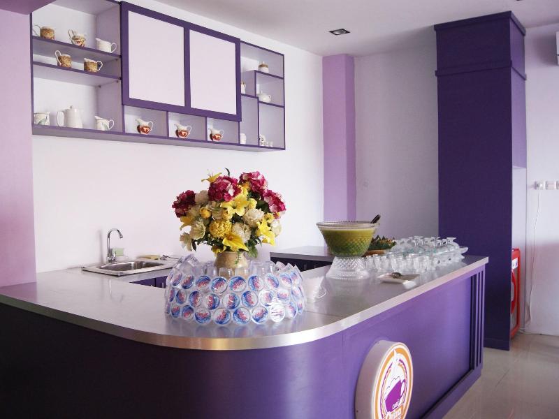 Oriza Hotel Surabaya image