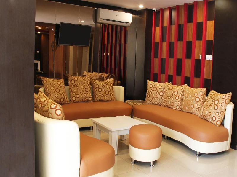Luxpoint Hotel Surabaya image