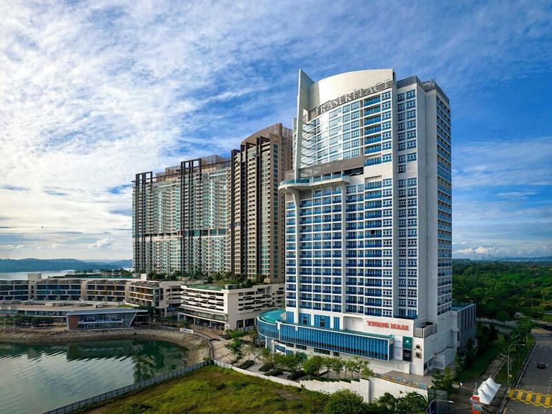Fraser Place Puteri Harbour image