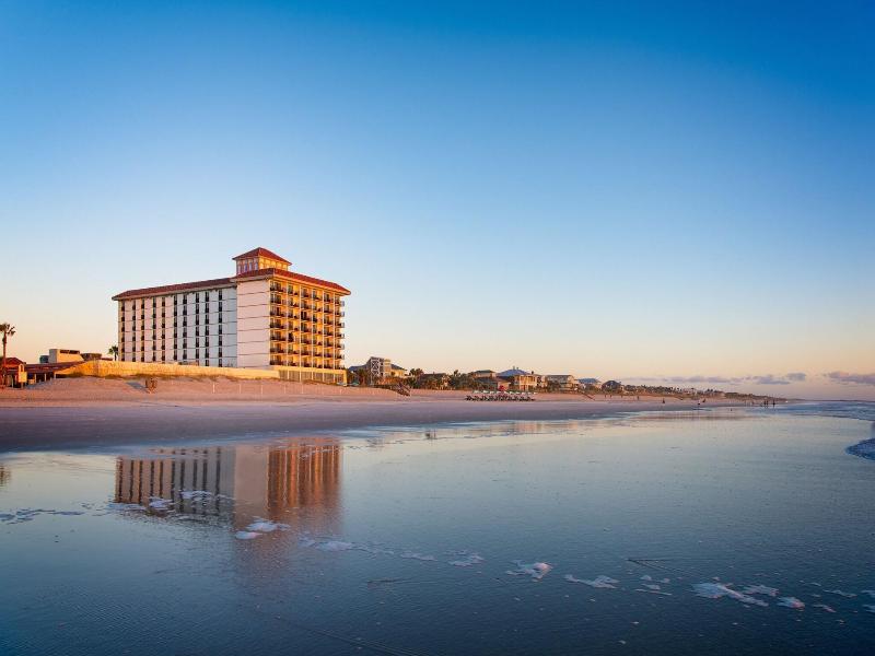 Dune House Hotel & Spa