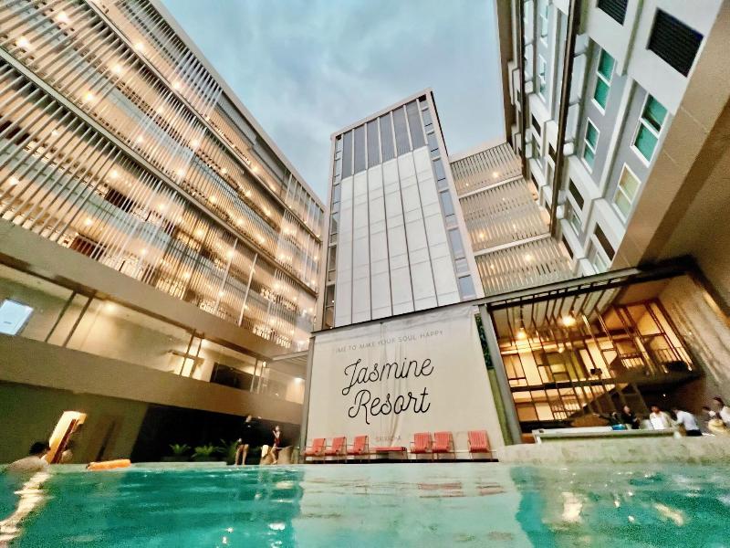 Jasmine Resort Sriracha image