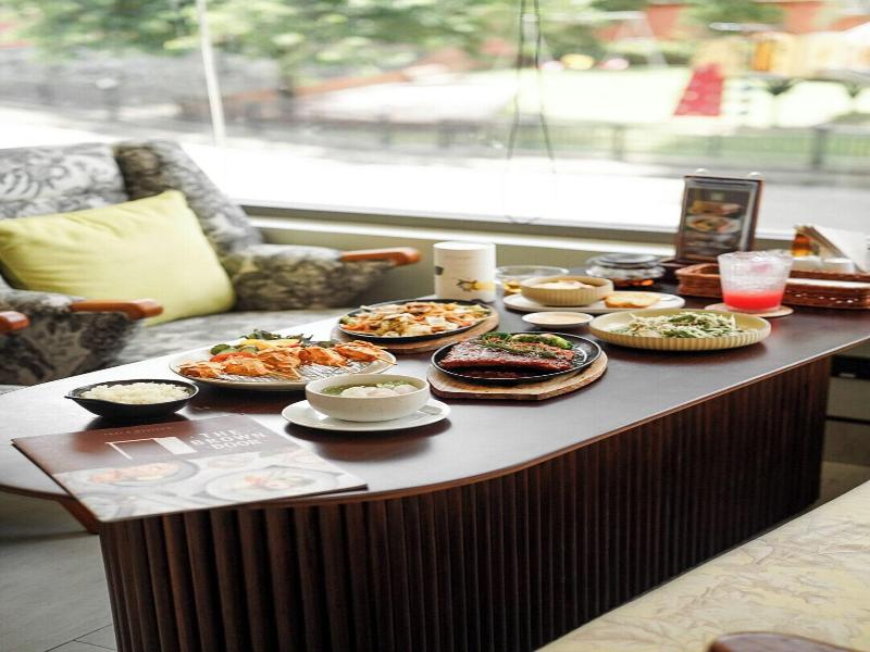 Jasmine Resort Sriracha image