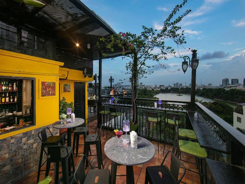 Trang Trang Premium Hotel image