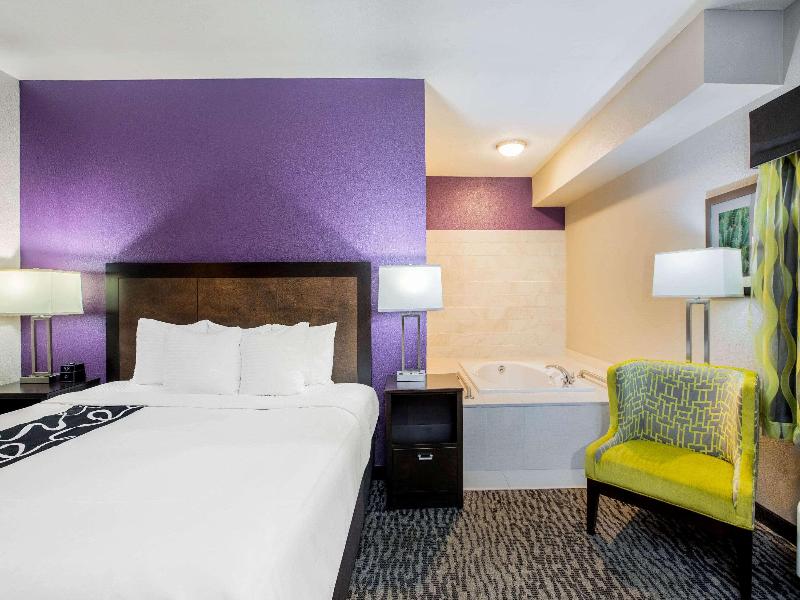 La Quinta Inn by Wyndham Livermore image