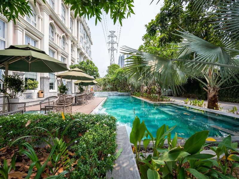 SONATA RESIDENCE image
