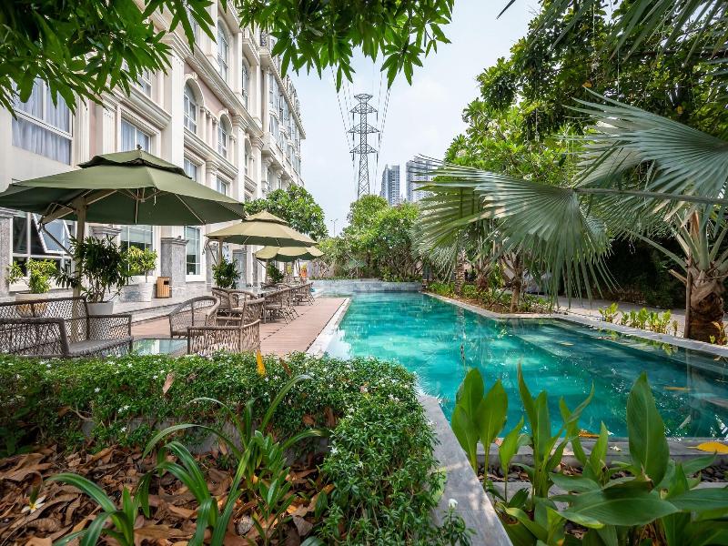 SONATA RESIDENCE image