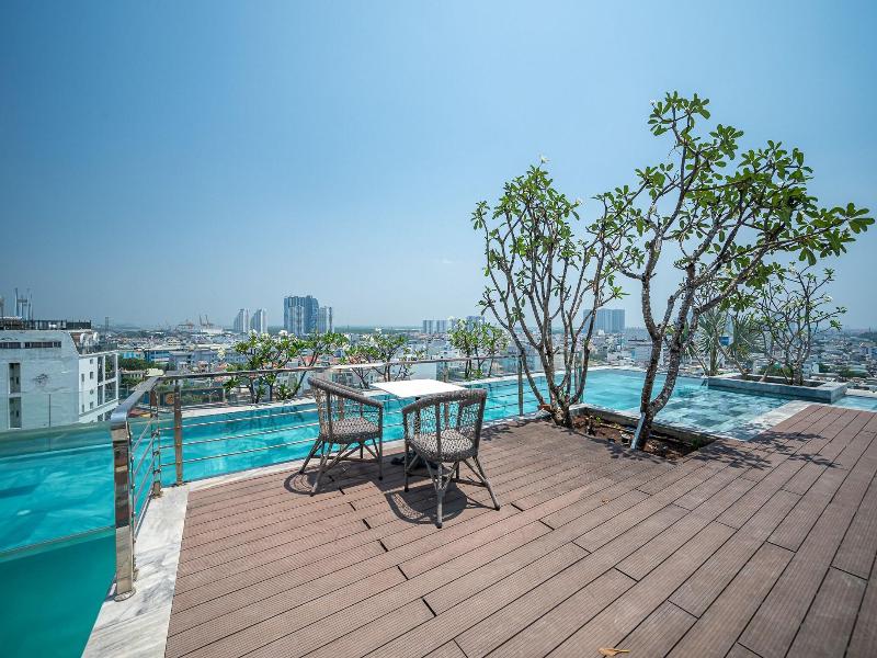 SONATA RESIDENCE image