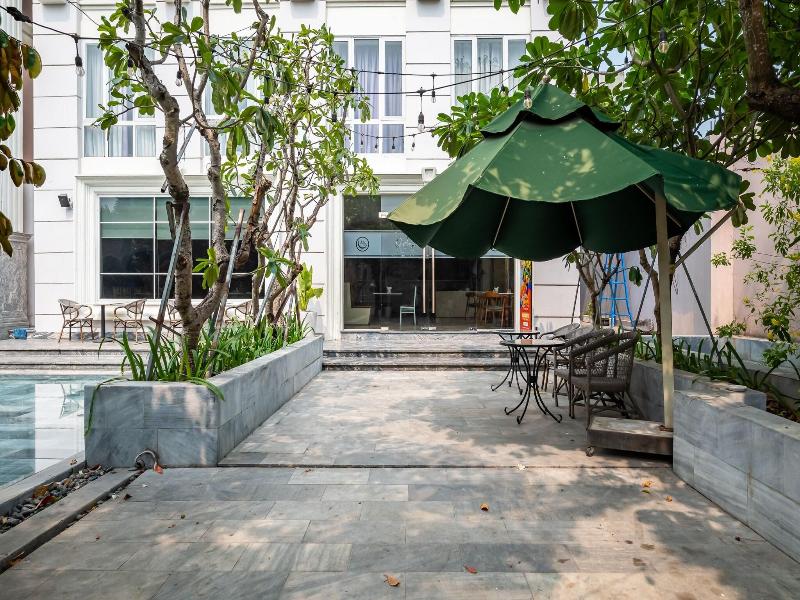 SONATA RESIDENCE image