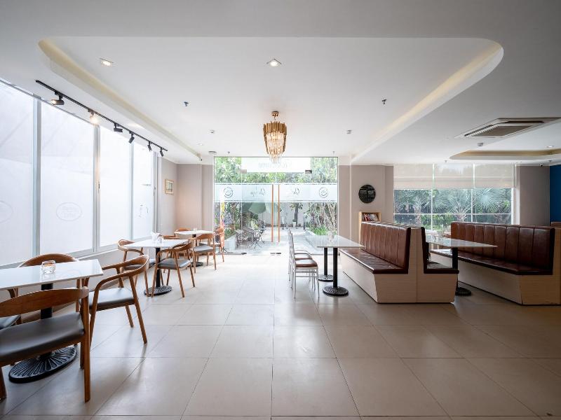 SONATA RESIDENCE image