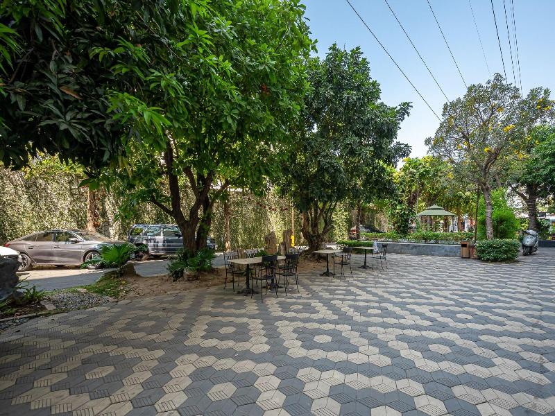 SONATA RESIDENCE image