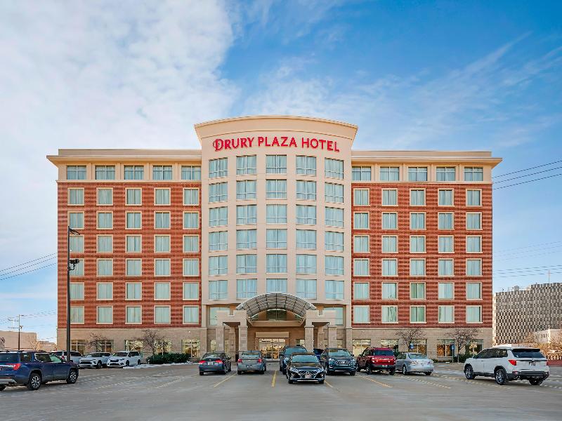 Drury Inn Suites St Louis Brentwood image