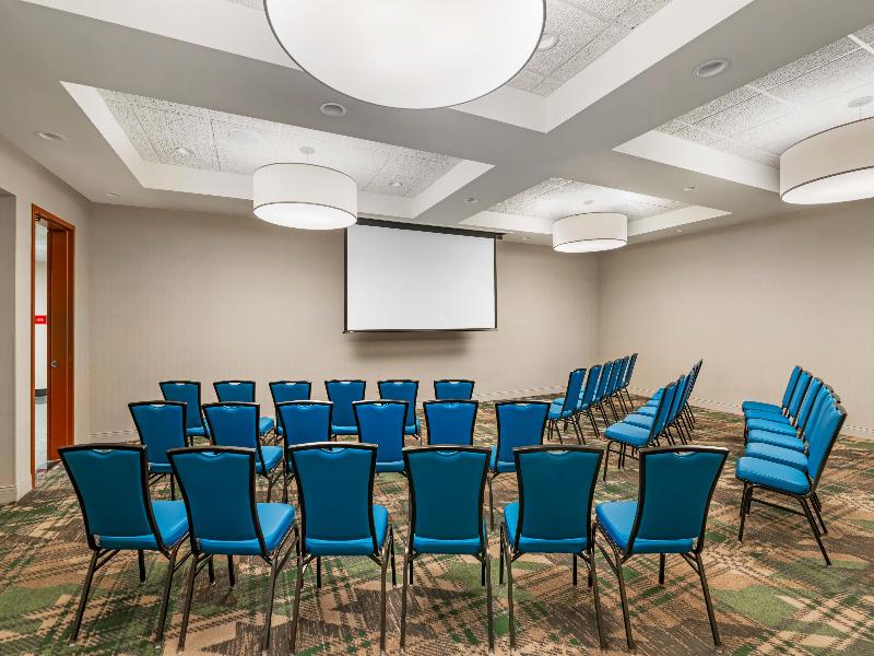 Drury Inn Suites St Louis Brentwood image