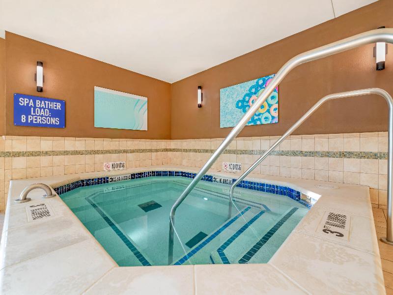 Drury Inn Suites St Louis Brentwood image
