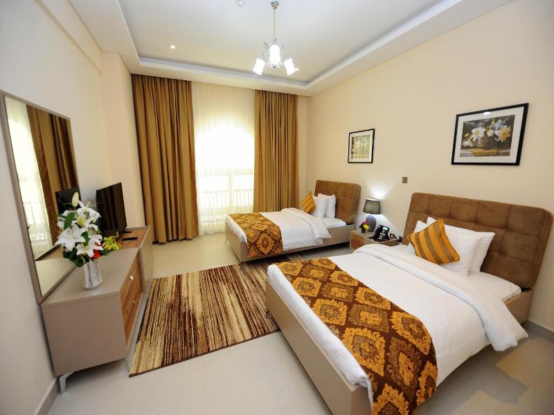 Al Mansour Park Inn Hotel Apartment image