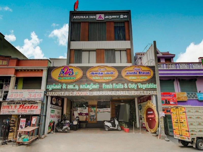Capital O 18266 Hotel Arunaa Inn image