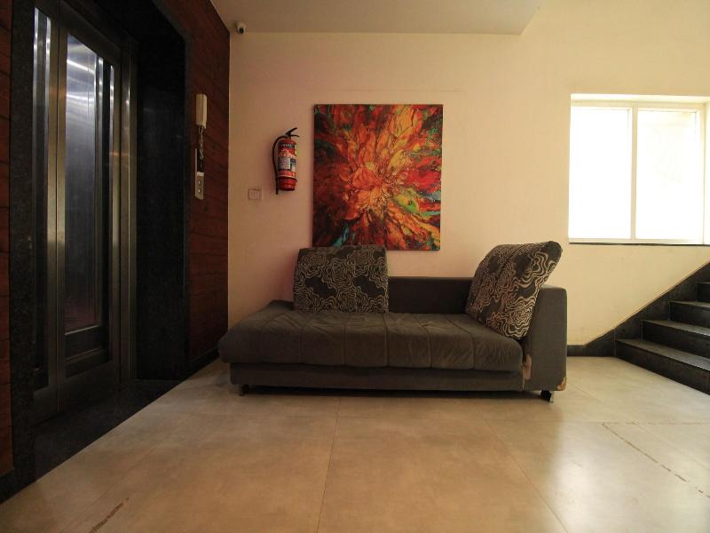 Capital O 18266 Hotel Arunaa Inn image