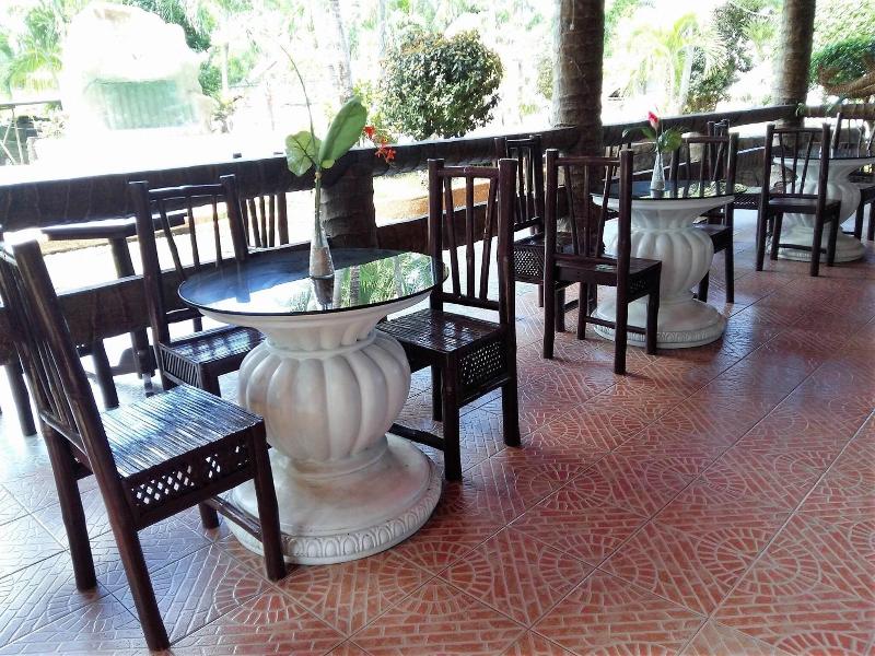 Coco Grove Nature Resort and Spa