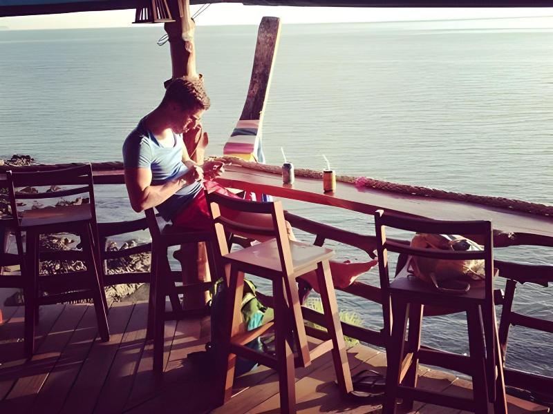 Diamond Cliff Beach Resort image