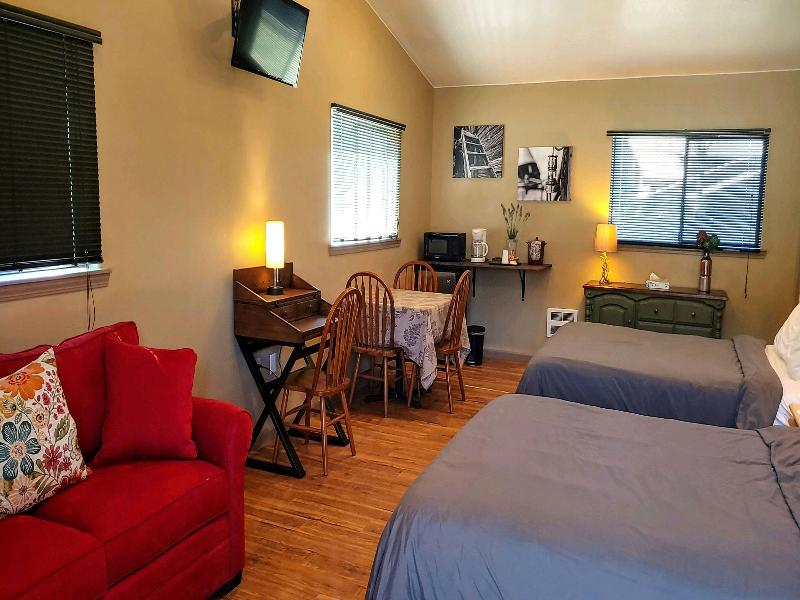 Dodge Peak Lodge image