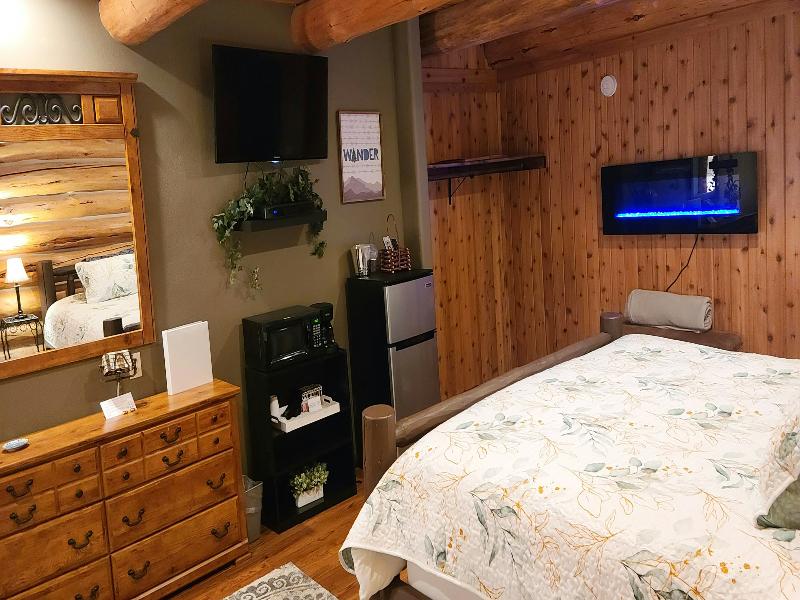 Dodge Peak Lodge image