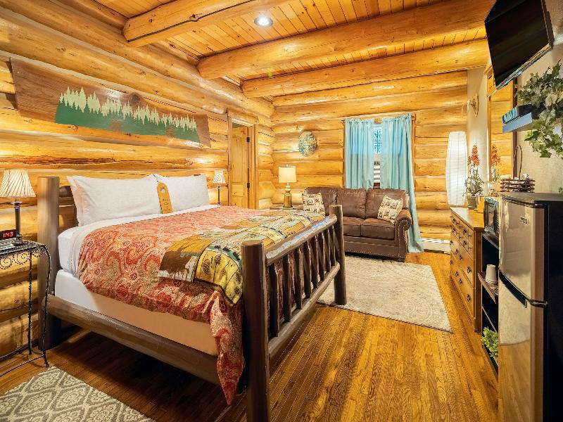 Dodge Peak Lodge image