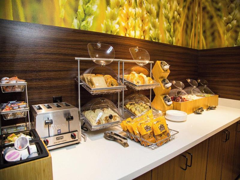Fairfield Inn Suites Pocatello image