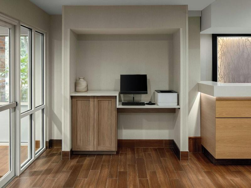 Fairfield Inn Suites Portland South Lake Oswego image