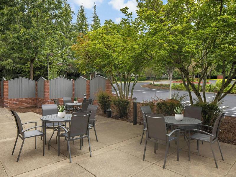 Fairfield Inn Suites Portland South Lake Oswego image