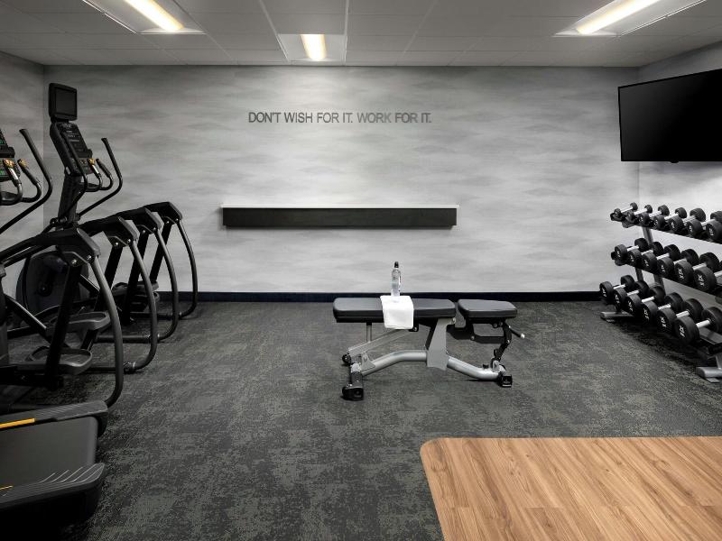 Fairfield Inn Suites Portland South Lake Oswego image