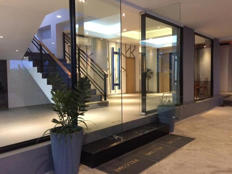 B boutique residence image