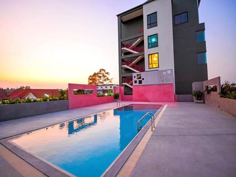 Comet Hotel Surat Thani image