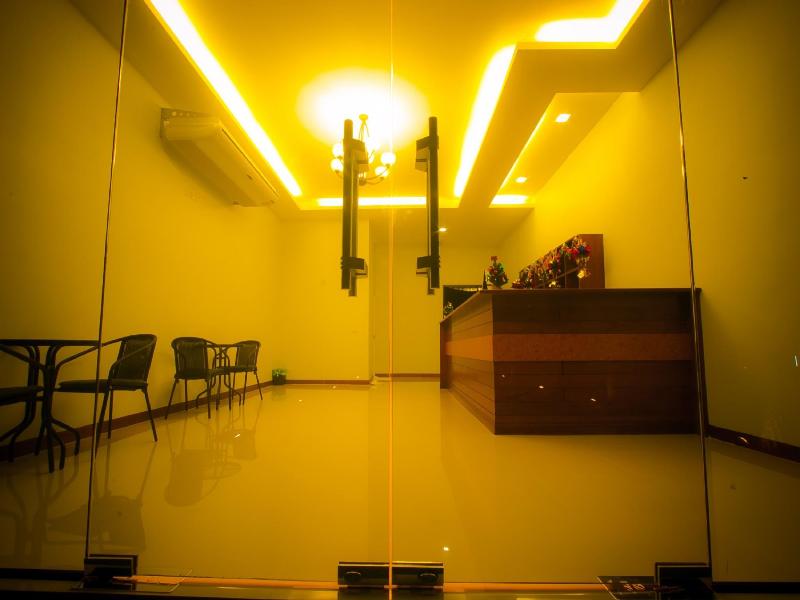 Takhun Mountain View Hotel image