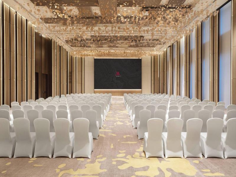 Wuxi Marriott Hotel Lihu Lake image