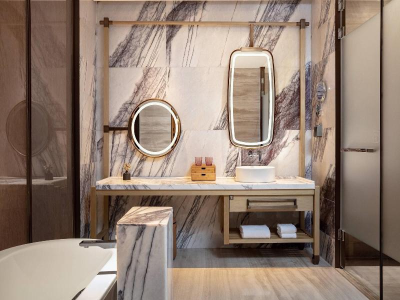 Wuxi Marriott Hotel Lihu Lake image